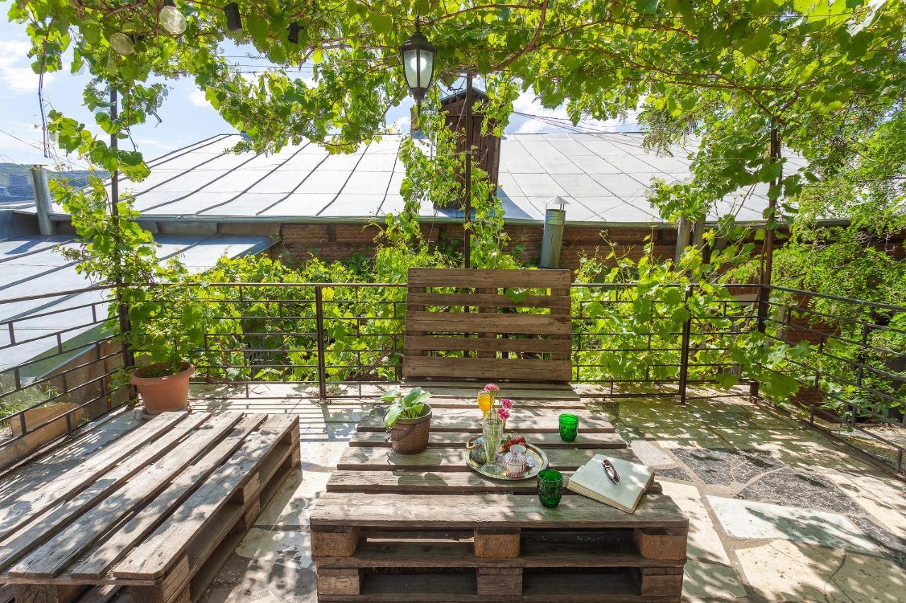 Hostel Indie Mindie Tbilisi Exterior foto
